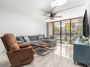 16 Royal Palm Way 205, Boca Raton FL 33432