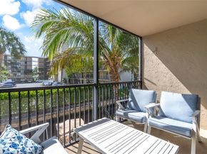 16 Royal Palm Way 205, Boca Raton FL 33432