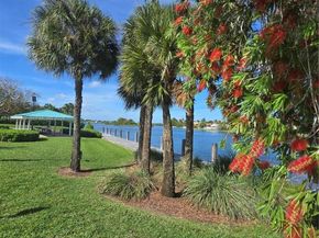 18340 NW 10th St, Pembroke Pines FL 33029