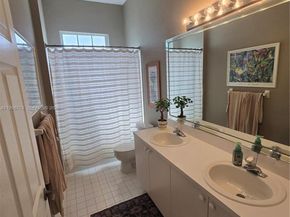 18340 NW 10th St, Pembroke Pines FL 33029