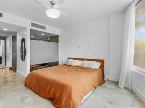 2155 Washington Ct 210, Miami Beach FL 33139