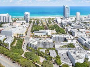 2155 Washington Ct 210, Miami Beach FL 33139