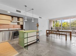 2155 Washington Ct 210, Miami Beach FL 33139