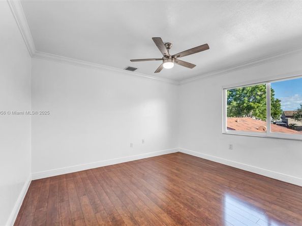 11437 SW 34th Ln, Miami FL 33165