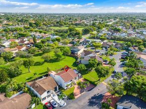 11437 SW 34th Ln, Miami FL 33165