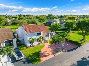 11437 SW 34th Ln, Miami FL 33165