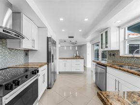11437 SW 34th Ln, Miami FL 33165