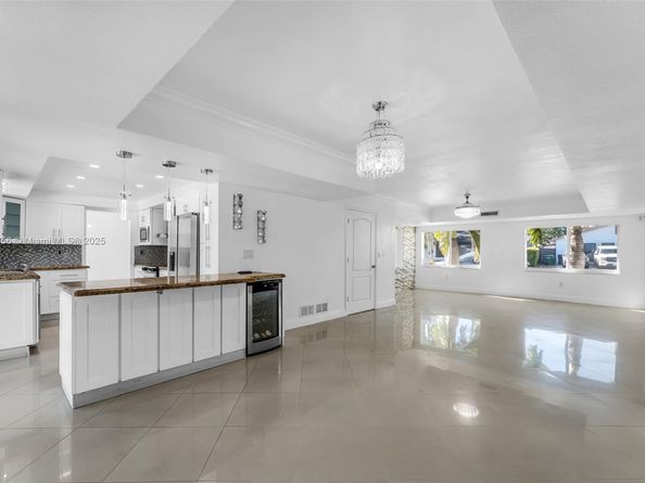 11437 SW 34th Ln, Miami FL 33165