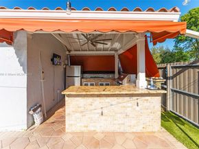 11437 SW 34th Ln, Miami FL 33165