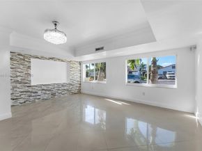 11437 SW 34th Ln, Miami FL 33165