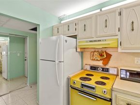 5661 SW 2nd Ct 216, Margate FL 33068