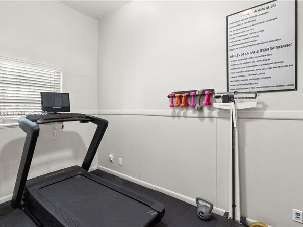 5661 SW 2nd Ct 216, Margate FL 33068