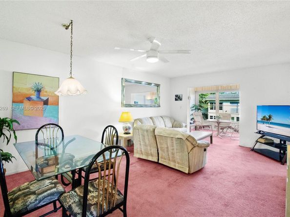 5661 SW 2nd Ct 216, Margate FL 33068