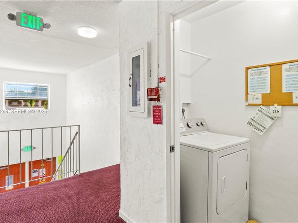 5661 SW 2nd Ct 216, Margate FL 33068