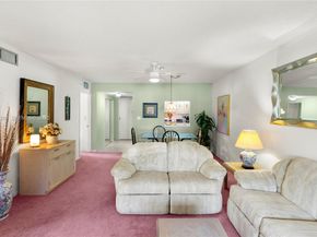 5661 SW 2nd Ct 216, Margate FL 33068