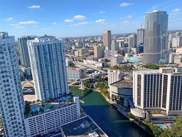 Undisclosed Address #A11902974, Miami FL 33131