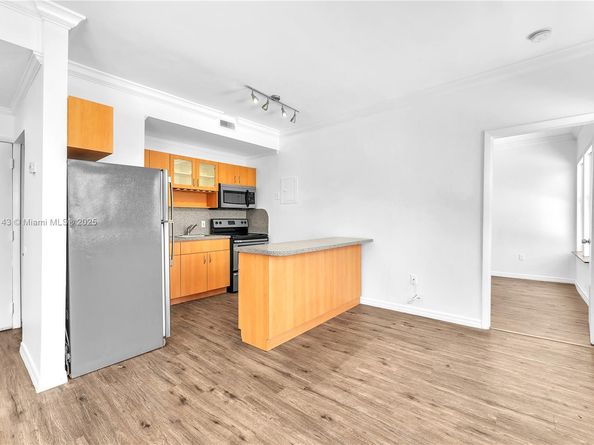 737 Jefferson Ave 305, Miami Beach FL 33139