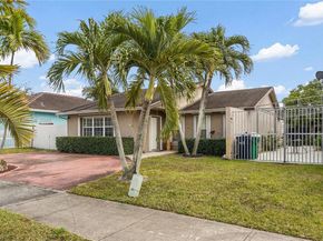 16216 SW 304th Ter, Homestead FL 33033