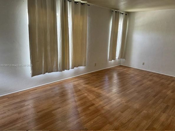 2101 SW 3rd Ave, Miami FL 33129