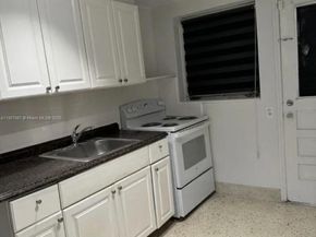2101 SW 3rd Ave, Miami FL 33129