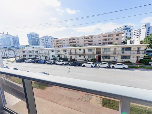 401 69th St 212, Miami Beach FL 33141