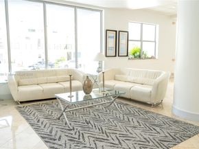 401 69th St 212, Miami Beach FL 33141