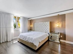 401 69th St 212, Miami Beach FL 33141