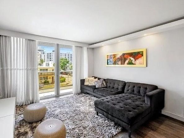 401 69th St 212, Miami Beach FL 33141