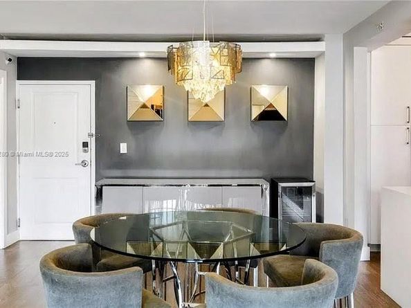 401 69th St 212, Miami Beach FL 33141