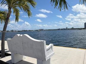 2980 Point East Dr D311, Aventura FL 33160