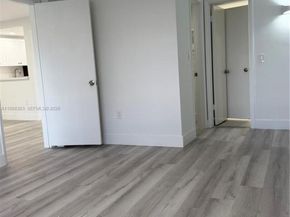 2980 Point East Dr D311, Aventura FL 33160
