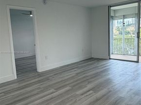 2980 Point East Dr D311, Aventura FL 33160