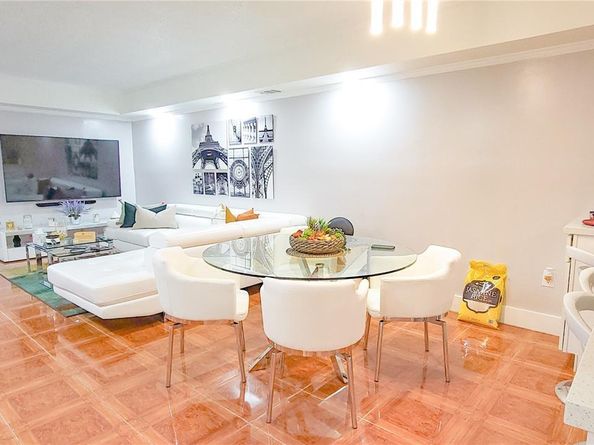 1080 Del Lago Cir 201, Sunrise FL 33313