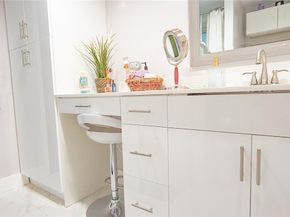 1080 Del Lago Cir 201, Sunrise FL 33313