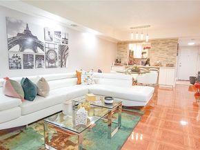 1080 Del Lago Cir 201, Sunrise FL 33313