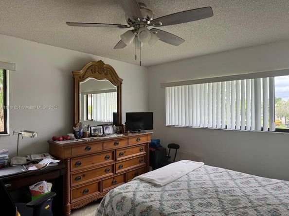 9794 N Belfort Cir 202, Tamarac FL 33321