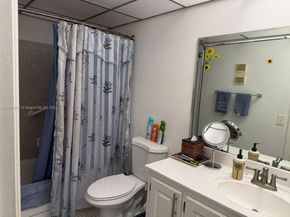 9794 N Belfort Cir 202, Tamarac FL 33321