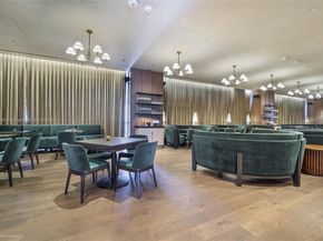 159 NE 6 Street 2402, Miami FL 33132