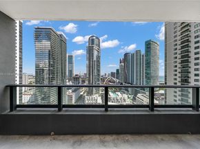 159 NE 6 Street 2402, Miami FL 33132