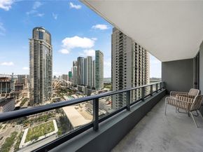 159 NE 6 Street 2402, Miami FL 33132