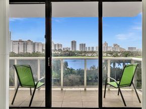 3675 N Country Club Dr 707, Aventura FL 33180