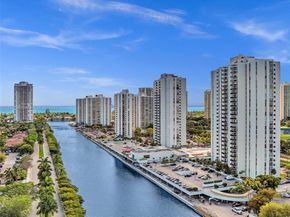 3675 N Country Club Dr 707, Aventura FL 33180