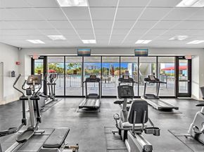 3675 N Country Club Dr 707, Aventura FL 33180