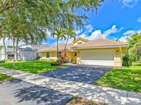 3562 W Southern Orchard Rd W, Davie FL 33328