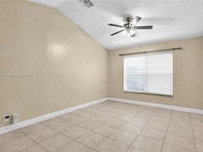 3562 W Southern Orchard Rd W, Davie FL 33328