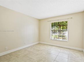 3562 W Southern Orchard Rd W, Davie FL 33328