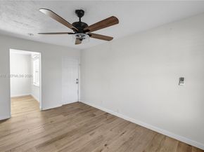 822 N 20th Ave, Hollywood FL 33020