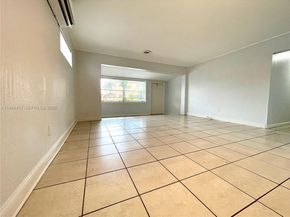 822 N 20th Ave, Hollywood FL 33020