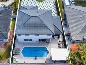 15967 SW 141st St, Miami FL 33196