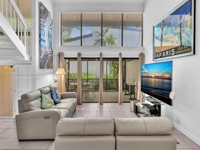 19200 NE 25th Ave 323C, Miami FL 33180